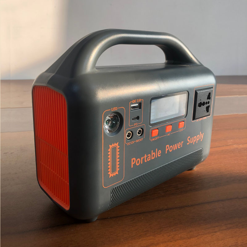 Outdoor Emergency Portable Pow - đánh giá và giá Solar Emergency Charger